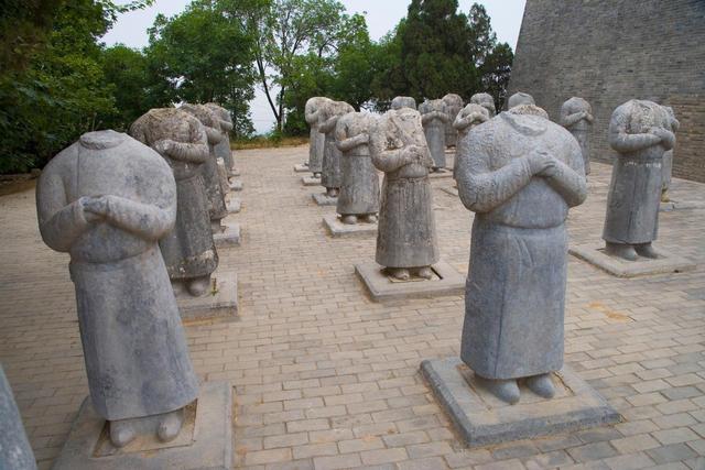 此墓1300年無人挖開,郭沫若為打賭竟要挖掘 批文被此人回絕 此墓1300年無人挖開,郭沫若為打賭竟要挖掘 批文被此人回絕