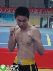 曾雲志[中國武術隊男子散打運動員]