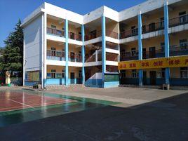 洛陽華英外語實驗學校 洛陽華英外語實驗學校