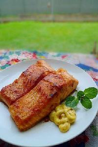 椒鹽三文魚 椒鹽三文魚