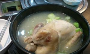 天冬人參鮮雞湯 天冬人參鮮雞湯