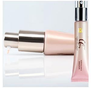 嬉色 亮顏保濕BB霜