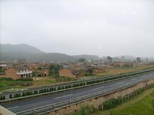   硯山縣乾河鄉碧雲村村委會駐地駐地全景