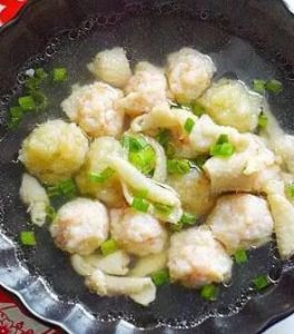 蝦丸雞皮湯 蝦丸雞皮湯