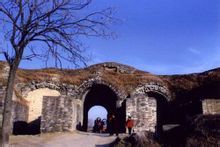 中都皇城午門遺址