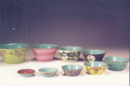 清乾隆·粉彩套杯 清乾隆·粉彩套杯