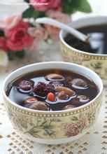 牛展黑豆湯 牛展黑豆湯