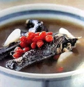 枸杞山藥燉烏雞 枸杞山藥燉烏雞