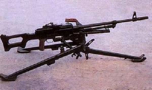 80式通用機槍