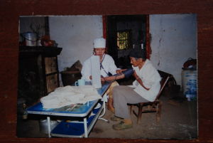 （圖）為困難民眾義診 