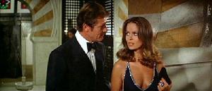 第10任 芭芭拉&middot;貝芝《海底城》（The Spy Who Loved Me）1977年