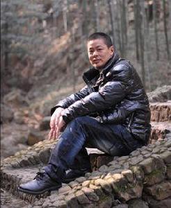 吳震[國家級工藝美術師]