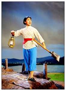 《龍江頌》劇照——江水英