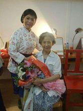 劉蘭秋指導票友付國志演出《杜鵑山》後合影