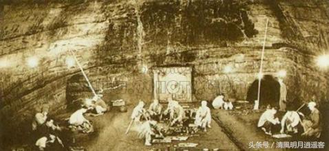 乾隆詛咒？“殺人惡魔”戴笠竟然是死於九龍寶劍