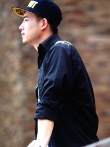 容我想想 容我想想