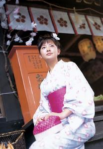 岡本奈月 岡本奈月