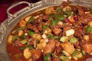 酸菜羊肉燉鯽魚 酸菜羊肉燉鯽魚