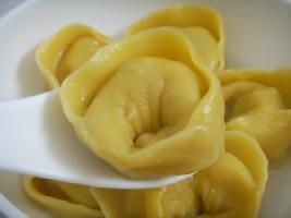 黃金元寶蒸餃 黃金元寶蒸餃