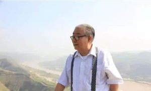 《老钁頭》 《老钁頭》