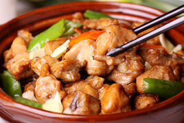 奇味雞煲 奇味雞煲