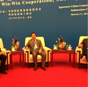 在人民大會堂金色大廳參加中印經貿論壇