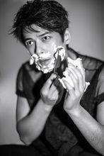 郭品超《芭莎男士》