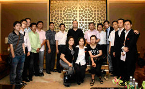 沈興鍾先生與阿里巴巴執行長衛哲一行參加廣東網商論壇活動