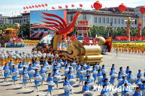 湖北彩車 湖北彩車