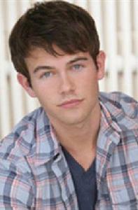 卡梅隆·班斐爾德 卡梅隆·班斐爾德