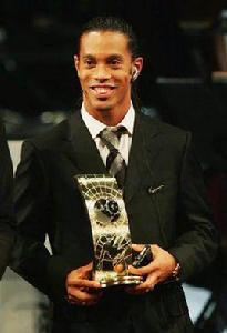 羅納爾多·德·阿西斯·莫雷拉 羅納爾多·德·阿西斯·莫雷拉