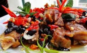 剁椒豉香雞 剁椒豉香雞