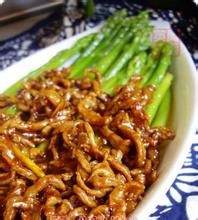 香辣牛肉蓋蘆筍 香辣牛肉蓋蘆筍