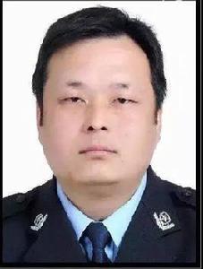 王輝[原陝西省藍田縣公安局普化派出所所長]