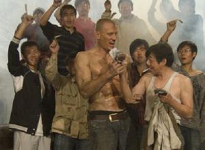 男主角健美的身材也是影片一大看點