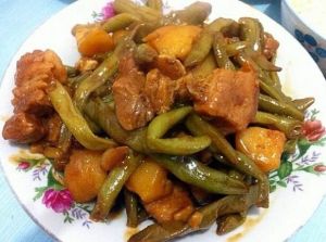紅燒肉燜南瓜豆角 紅燒肉燜南瓜豆角