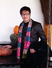 編劇、作家、收藏家 李賀 （鶴子）