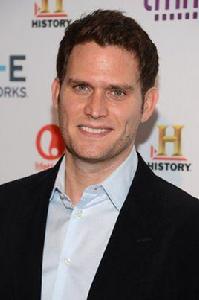 Steven Pasquale Steven Pasquale