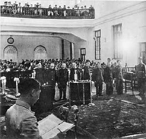 （圖）1956年6月12日，特別軍事法庭對城野宏等八名日本戰犯進行審判