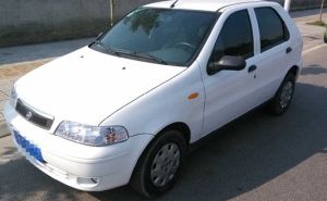 菲亞特派力奧 菲亞特派力奧