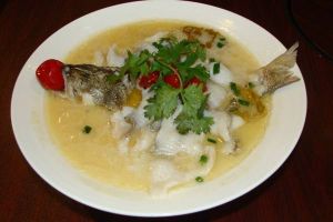酸菜鯽魚湯 酸菜鯽魚湯