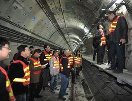 市民中心站[南昌捷運2號線南延線的捷運站]