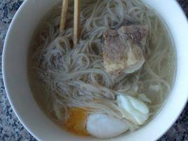 排骨湯麵條 排骨湯麵條