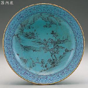 清乾隆畫琺瑯花薰(內部放大圖)