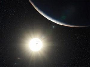 HD 10180運行的行星系統想像圖