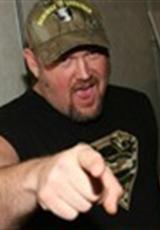 《拉里參軍記》