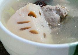 蓮藕煲鴨湯
