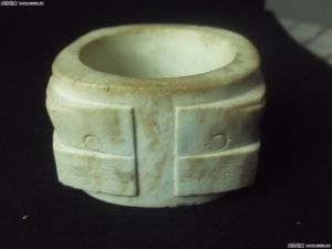 史前玉琮 史前玉琮