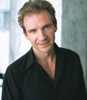 雷夫·范恩斯 雷夫·范恩斯