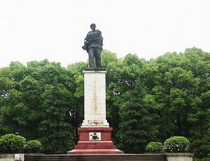 邱少雲烈士紀念館銅像